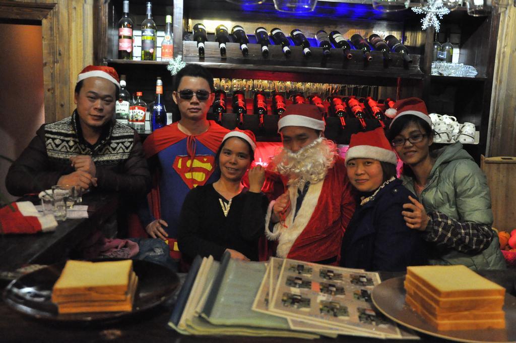 Yangshuo Mountain Nest Boutique Hotel מראה חיצוני תמונה