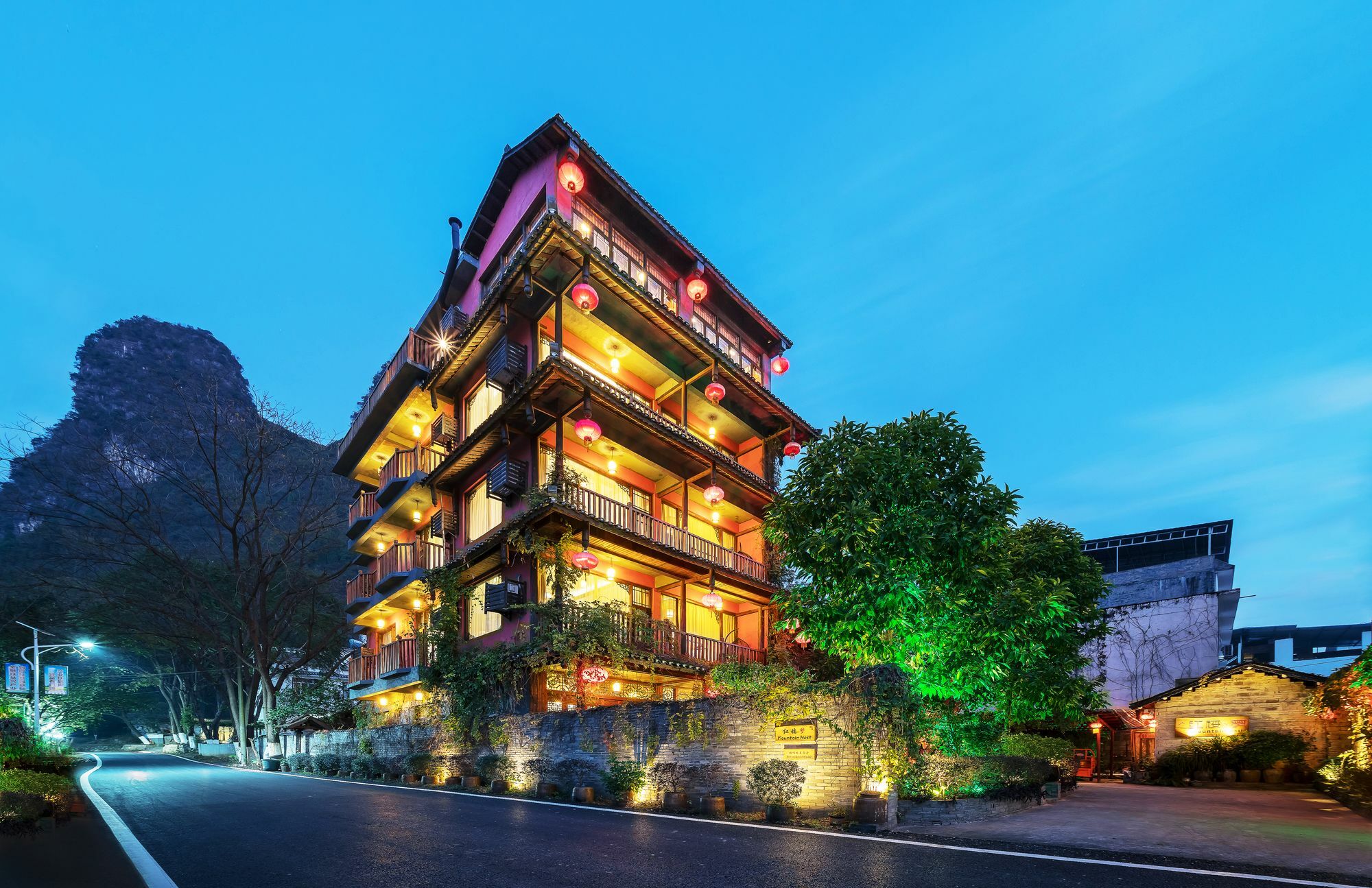 Yangshuo Mountain Nest Boutique Hotel מראה חיצוני תמונה